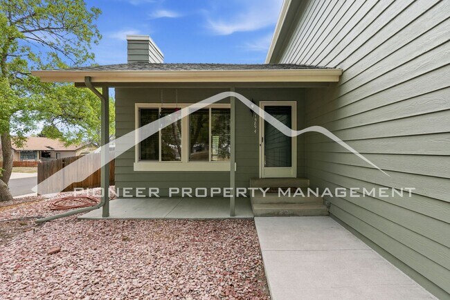 Building Photo - Beautiful Single Family Home Fenced in Yard and Central AC