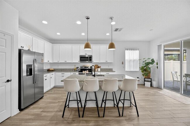 Building Photo - 30439 Caravelle Ln