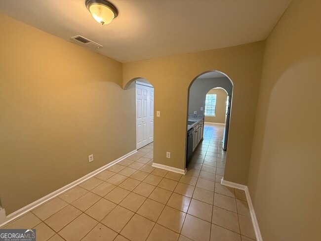Building Photo - 960 Windwood Ct