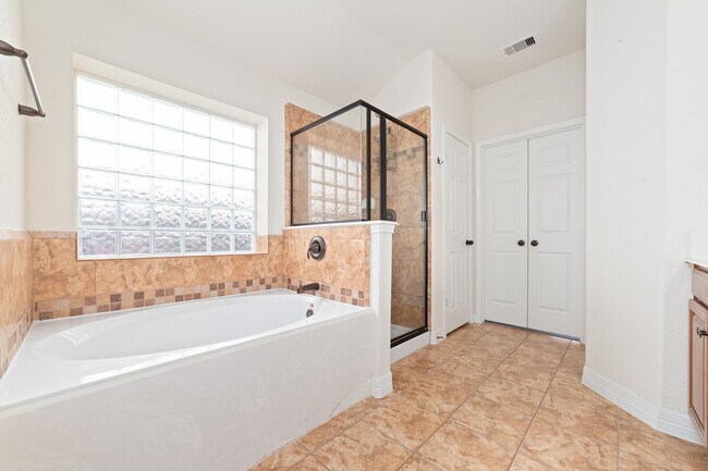 Building Photo - 20526 Pink Granite Valley