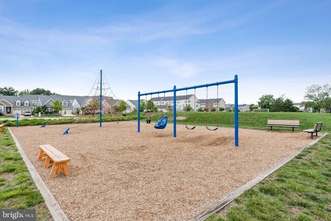 Building Photo - 151 Windflower Wy