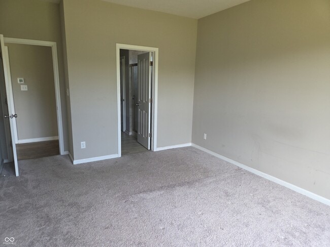 Building Photo - 6011 Aspen Meadow Dr
