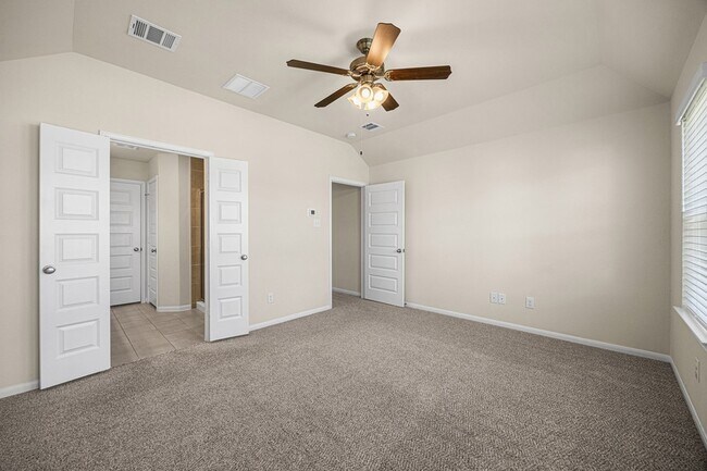 Building Photo - 5617 Evanston Ln