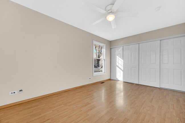 Building Photo - 315 Farmingdale Cir