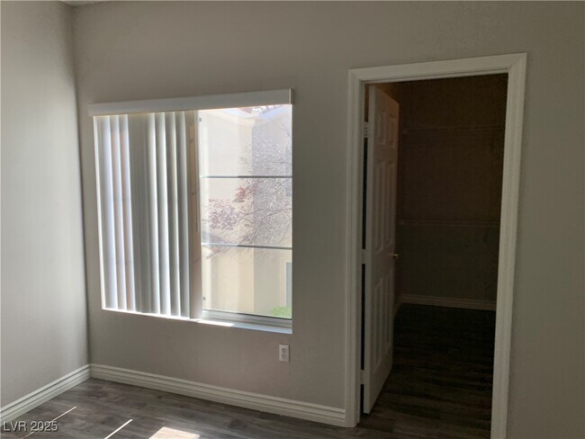 Building Photo - 1510 Ruby Cliffs Ln