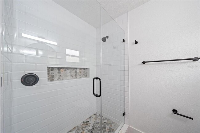 Building Photo - 3818 Roxane Blvd