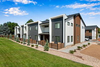 Building Photo - 2947 W 20th St