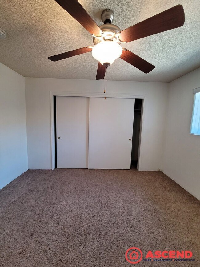 Building Photo - Comfortable 3BD/2BA Home in Bakersfield's 93309!