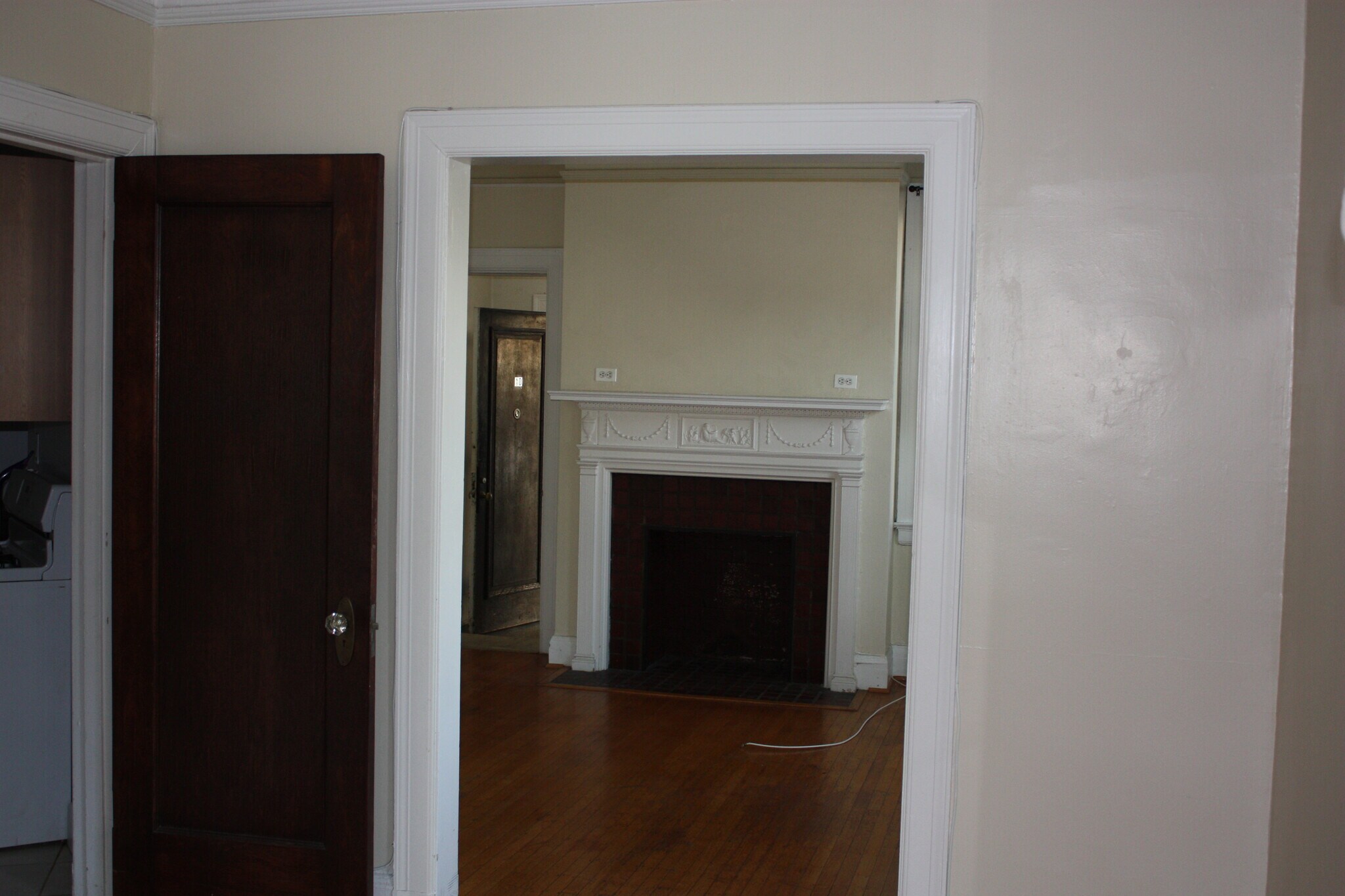 Building Photo - 3409 Greenway