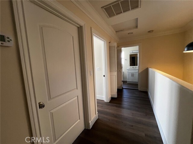 Building Photo - 13768 Cordary Ave