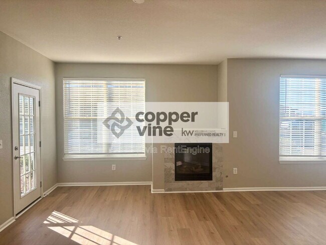 Building Photo - 2855 Blue Sky Cir