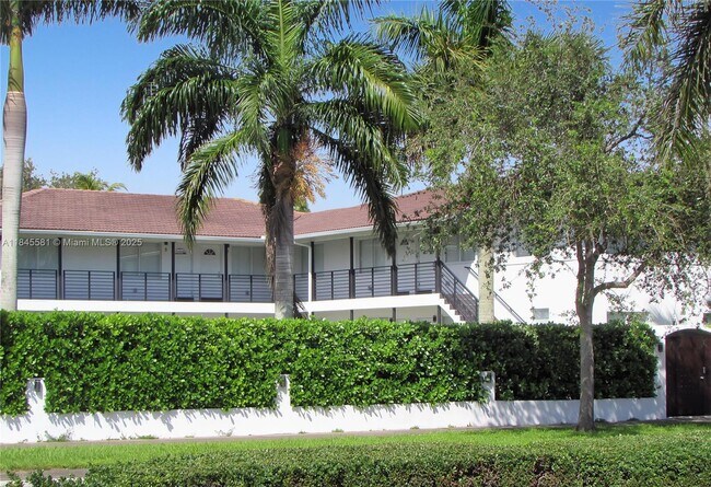 Building Photo - 9220 Biscayne Blvd