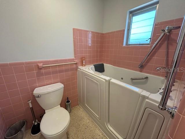 Building Photo - 6901 Gulf Winds Dr