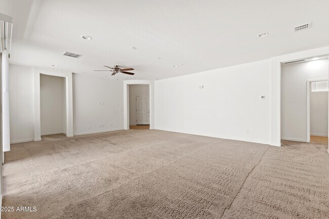 Building Photo - 2919 N Athena