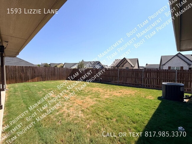 Building Photo - 1593 Lizzie Ln