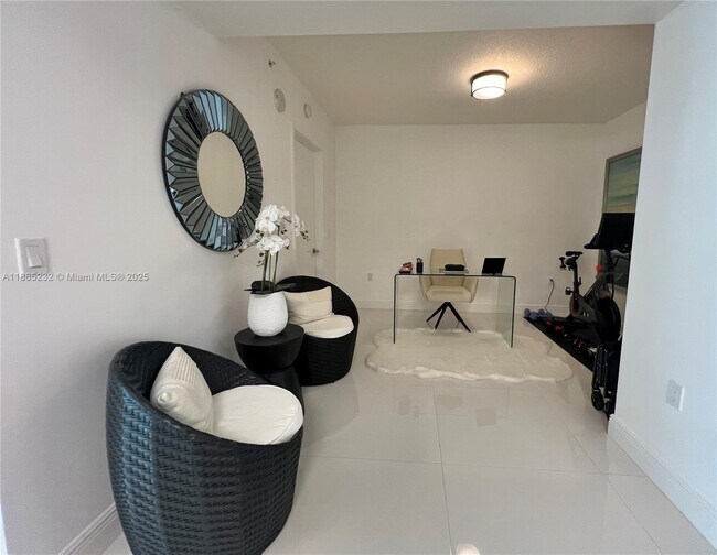 Building Photo - 300 Sunny Isles Blvd