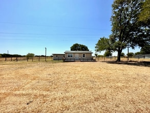 Building Photo - 286 Goldman Ln