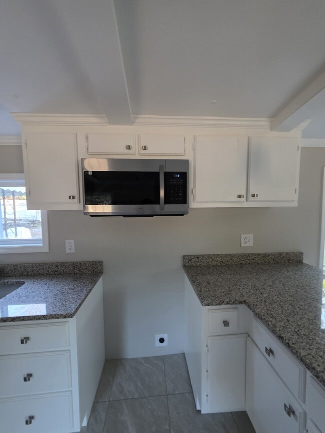 Building Photo - 126 Buckeye Ct