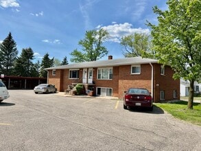 Building Photo - 8040 S Westnedge Ave