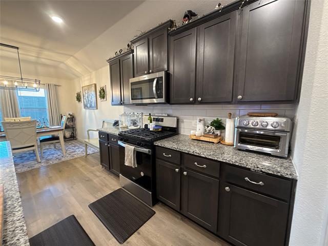 Building Photo - 728 Shirley Xing