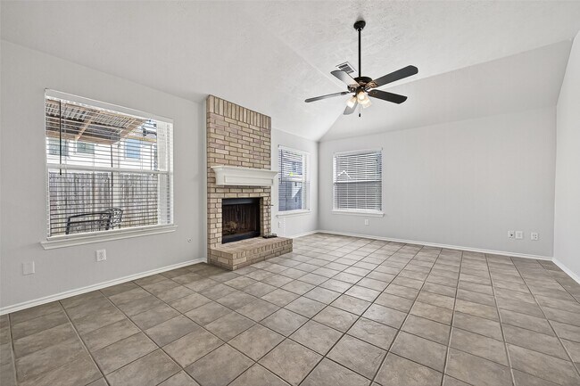 Building Photo - 3314 Zubin Ln