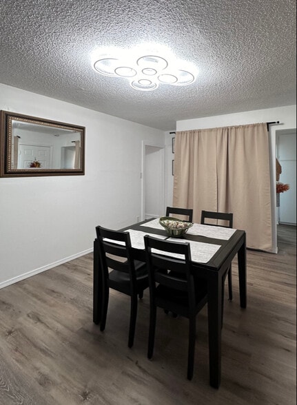 Building Photo - 3309 S Proctor St