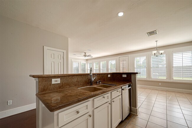 Building Photo - 11223 Switchgrass Ln