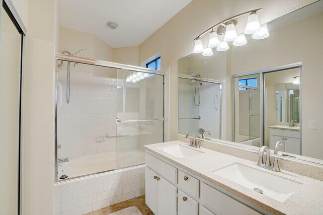 Building Photo - 55429 Tanglewood