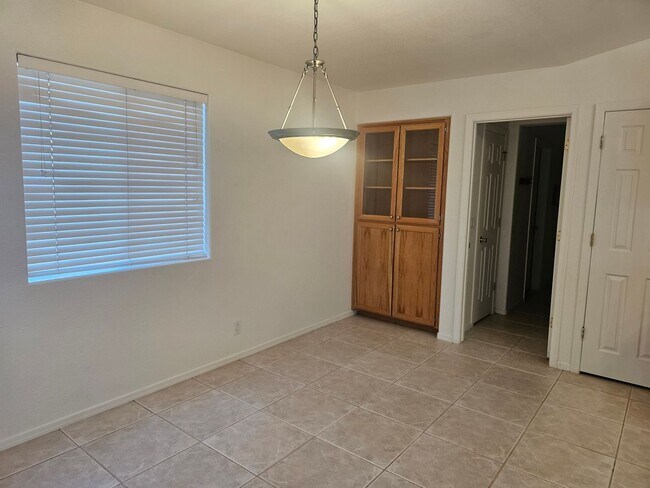 Building Photo - Unfurnished Long Term Pool & Spa