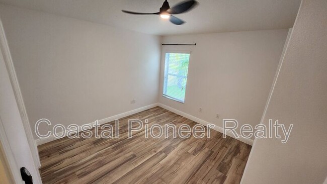 Building Photo - 11404 Holmbridge Ln