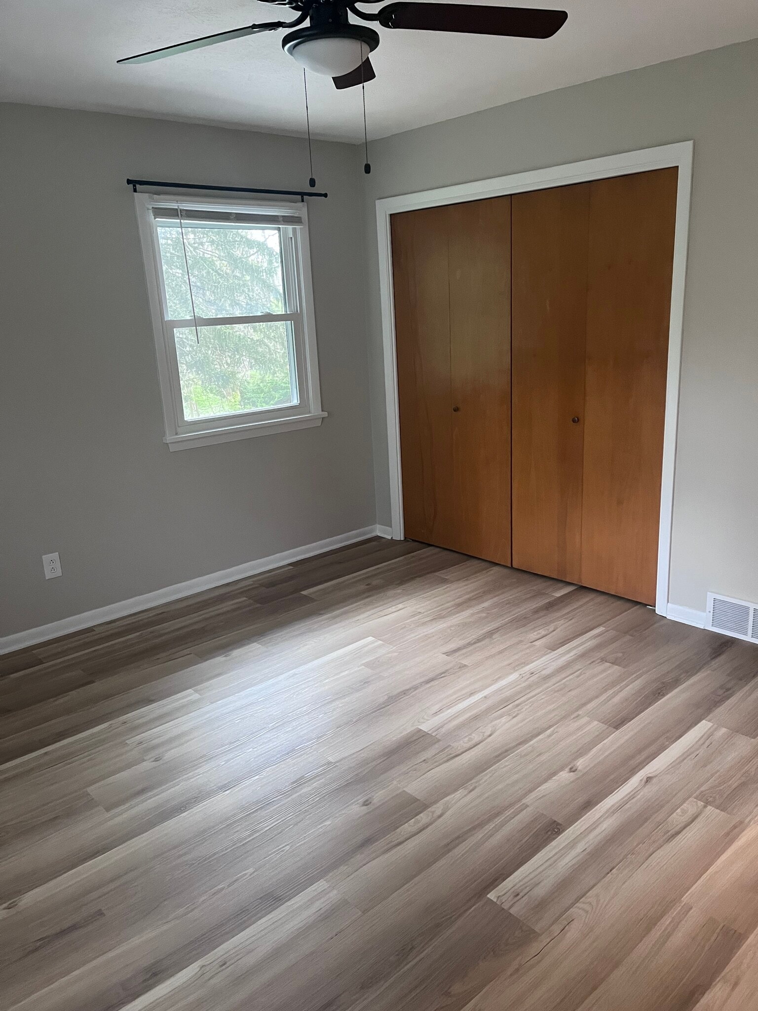 Bedroom 2 - 3300 Twin Hills St NW