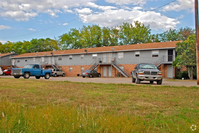 Building Photo - Crossroad Terrace