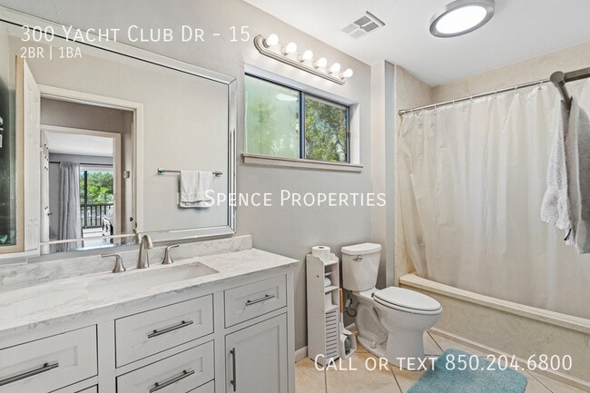 Building Photo - 300 Yacht Club Dr