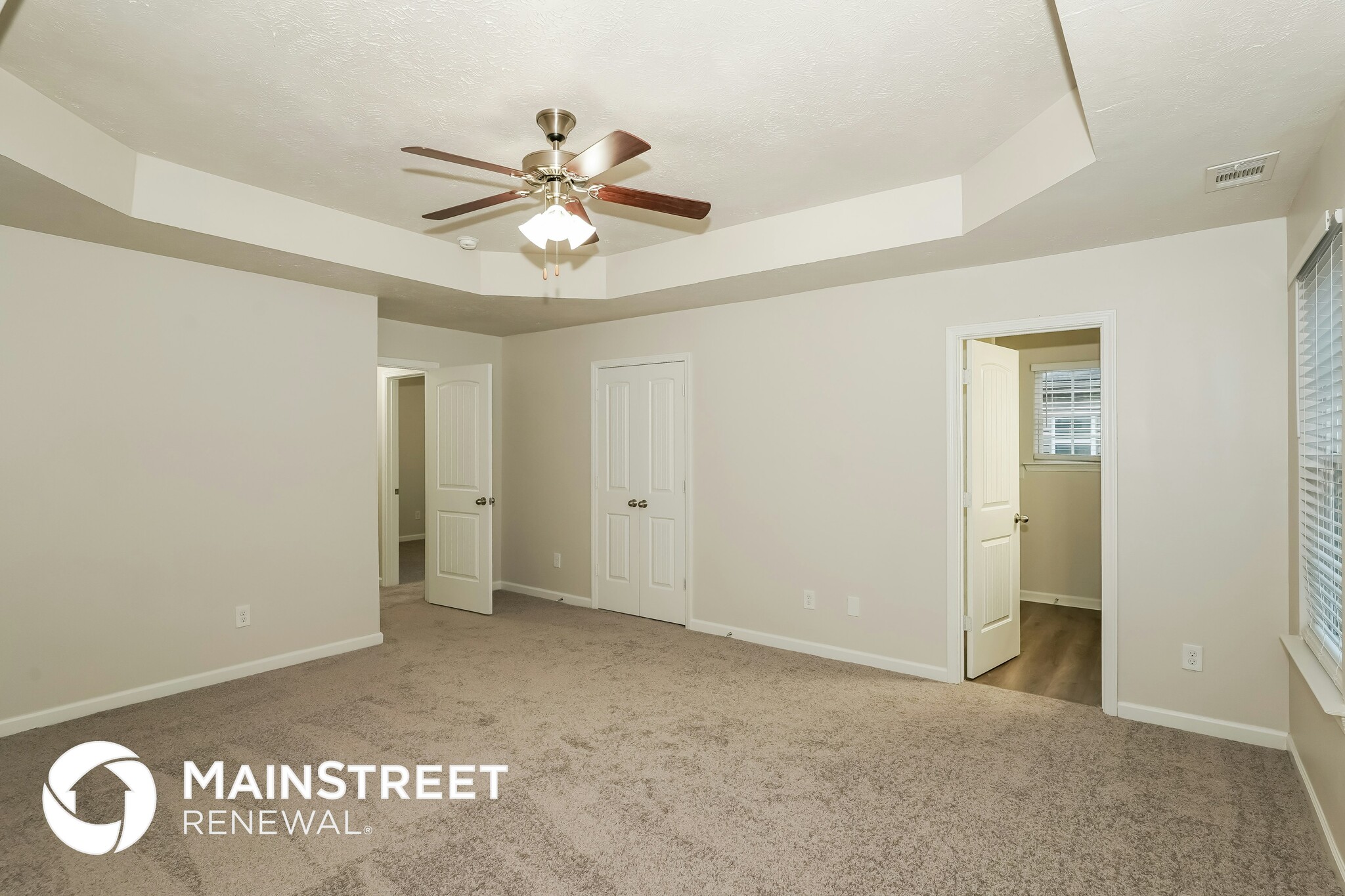 Building Photo - 2562 Willow Branch Dr