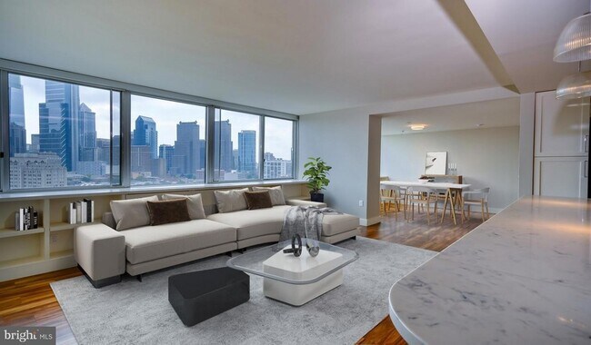 Building Photo - 2200 Benjamin Franklin PKWY Unit 2B-S0411