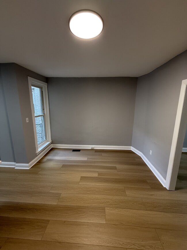 Building Photo - 5514 Crowson St