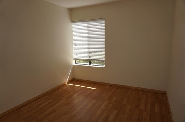 Building Photo - 3918 Camino Calma