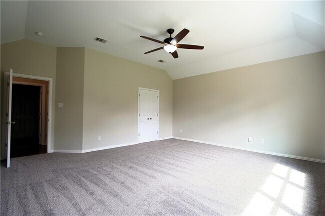 Building Photo - 2502 Elkhorn Ranch Rd