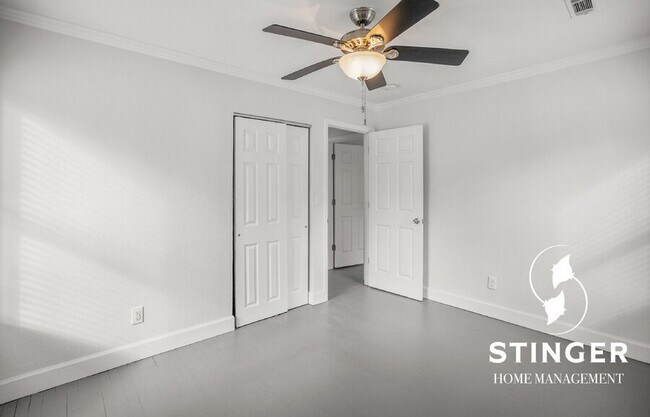 Building Photo - 2908 Second Street-