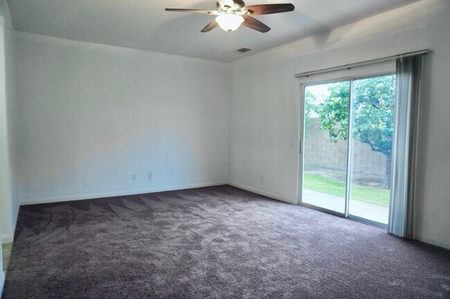 Building Photo - 83125 Broadmoor Dr