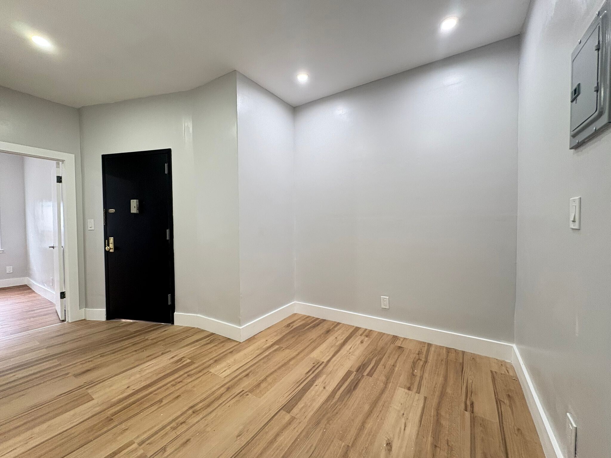 168 Ocean Ave 8 - 178 Ocean Ave