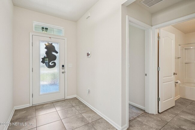 Building Photo - 633 Seville Pkwy