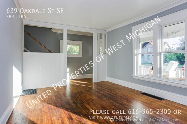 Building Photo - Tours Estimated to Begin 2/7 | 3 Bedroom 1...