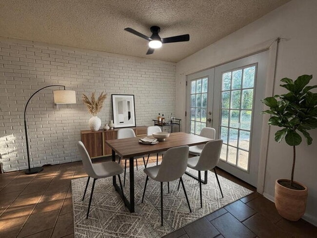 Building Photo - 3 Bed 2 Bath in Midwest City