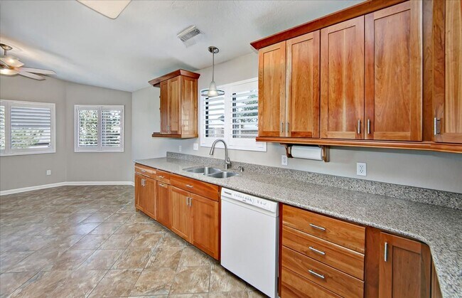 Building Photo - Beautifully Updated 3 Bed, 2 Bath Home on Nearly 1/3 Acre with Trex Deck