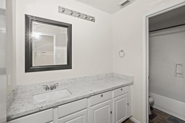 Building Photo - 5823 Creektrace Ln
