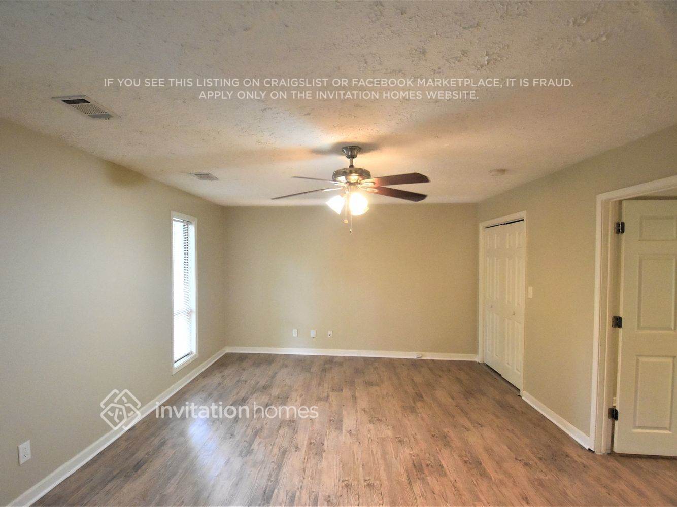 Building Photo - 2320 Tapanzee Ln
