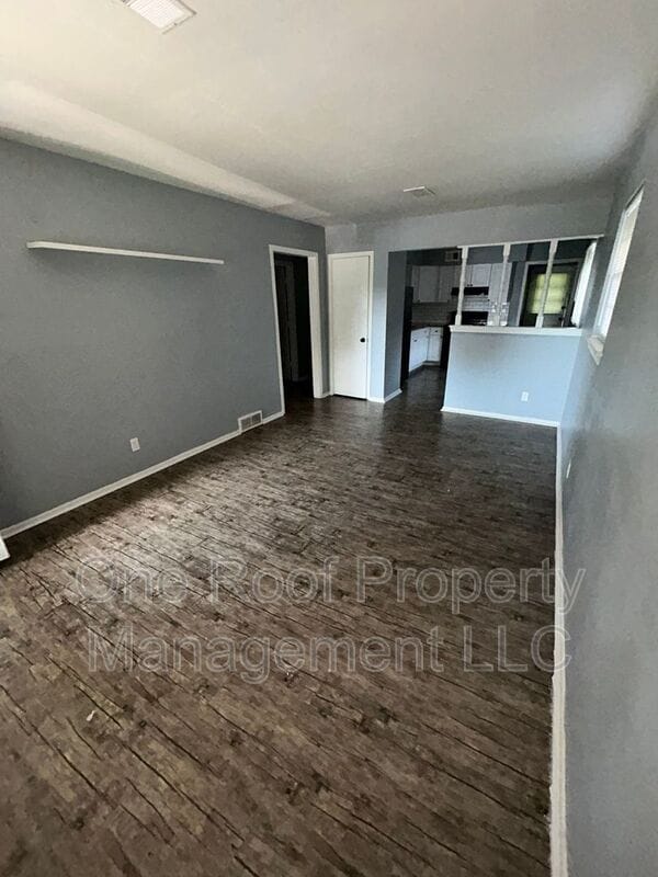 Building Photo - 5304 Ditzler Ave