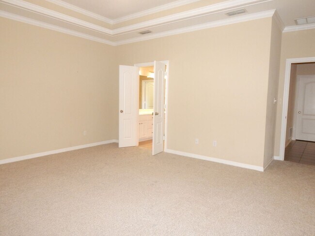 Building Photo - Coming Soon to South Tyler! Stunning 4 Bedroom, 2.5 Bath Home
