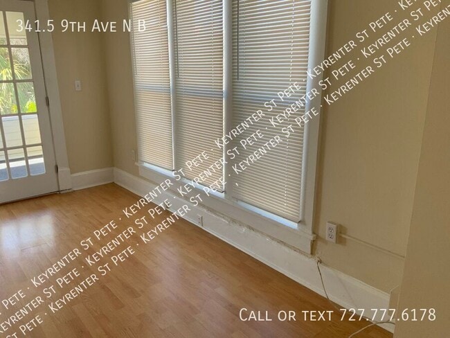 Building Photo - 341.5 9th Ave NE